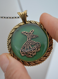 Halskette mit Derwischfigur Grün