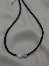 Collier Perlé avec Perle & Pierre Bleue Noir