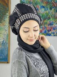 Black - Plaid - Pinless - Instant Scarf
