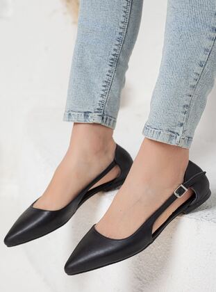 Ayakkabı Frekansı Black Flat Shoes
