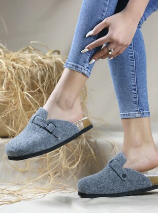 Gray - Home Shoes - Pembe Potin