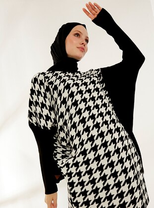 Black - Houndstooth - Polo neck - Unlined - Knit Tunics - Womayy