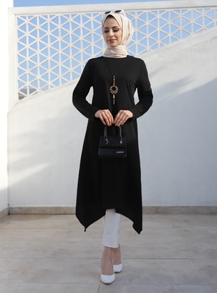 Necklace Detailed Tunic Black