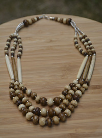 Collier en Os Design Tibétain Marron