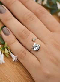 Silver tone - Ring