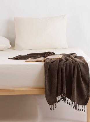 Ecru - Bedsheet Set: 2 Pillowcases & Bedsheet - Eponj
