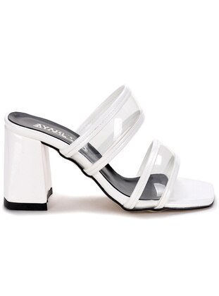 Sandal - White - Slippers - Woggo