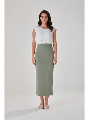 Green Almond - Skirt - MIZALLE