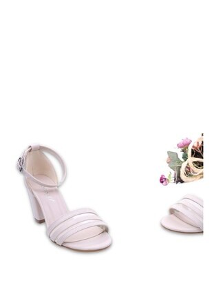 Nude - Casual - Sandal - Gold Step