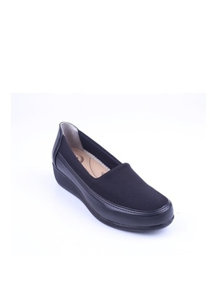 Black - Casual - Casual Shoes - Polaris