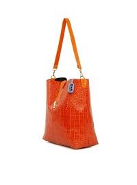 برتقالي - الكتف‎ حقائب