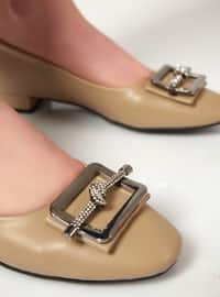حذاء كاجوال - بيج - أحذية كاجوال