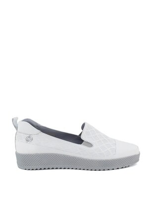 White - Casual - Casual Shoes - Mammamia