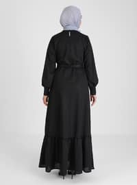 Brit Detailed Modest Dress Black