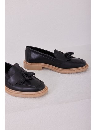 Black - Casual Shoes - Madamra