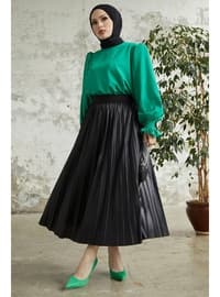 Black - Skirt - In Style