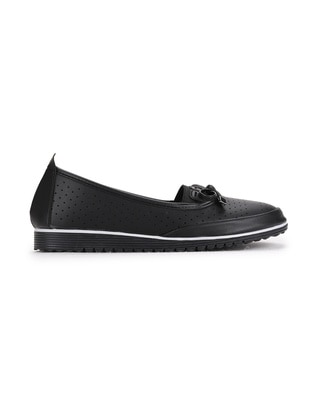 Black - Flat Shoes - Woggo