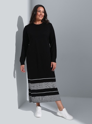 Plus Size Striped Hijab Sweater Dress Black