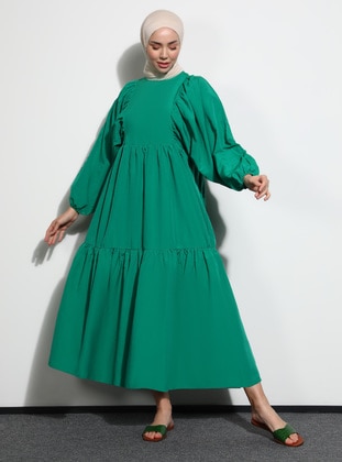 Grass Green Modest Dress With Elasticated Sleeves And Bat Sleeve Detail