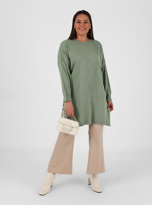 Green Almond - Crew neck - Plus Size Knit Tunics - Alia