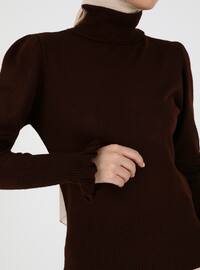 Frill Detailed Turtleneck Sweater Accident