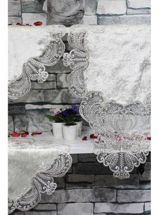 Silver tone - Dinner Table Textiles - Dowry World
