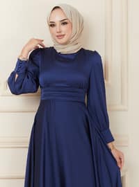 Belt Detailed Hijab Evening Dress With Pleated Detail Navy Blue