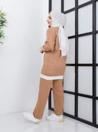 Knitwear Co-Ord Set With Pockets And Pants Beige