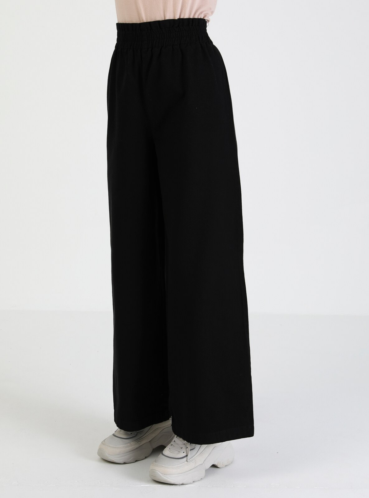 Natural Fabric Elastic Waist Gabardine Pants Black