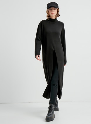 Long Sweater Tunic With Front Slits Black