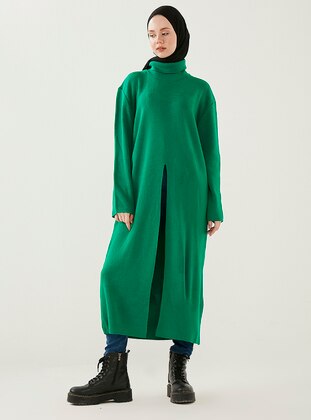 Long Sweater Tunic With Front Slits Green