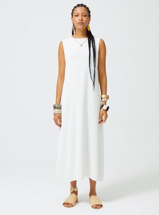 White - Crew neck - Fully Lined - Modest Dress - Nuum Design