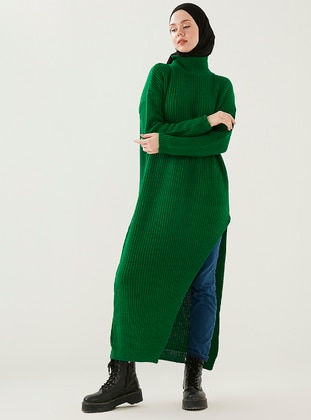 Long Sweater Tunic With Side Slits Emerald