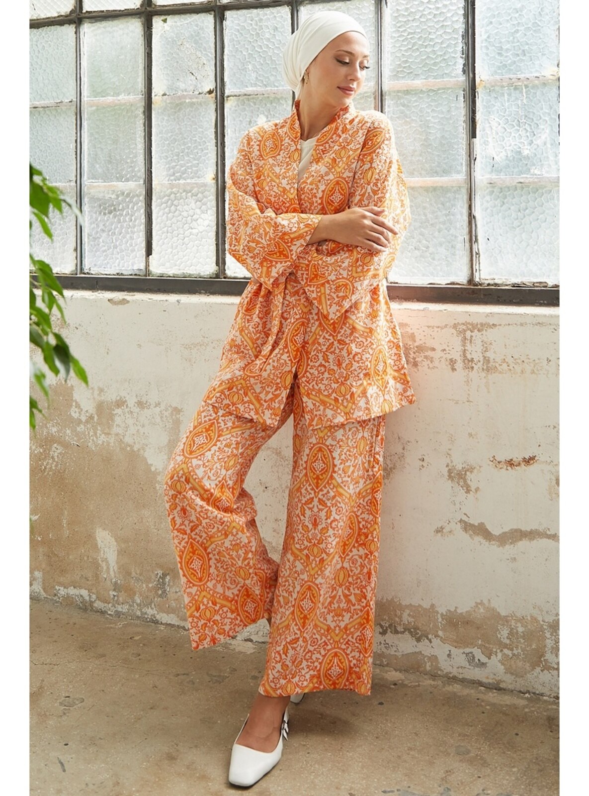 Spiral Pattern Kimono Pants Suit Oranj