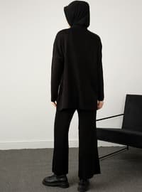 Knitwear Suit With Center Chest And Pant Cuffs Black