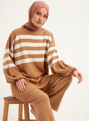 Camel - Stripe - Unlined - Crew neck - Knit Suits - Womayy