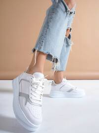 Sneakers White Silver