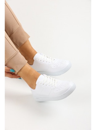 White - Sports Shoes - En7