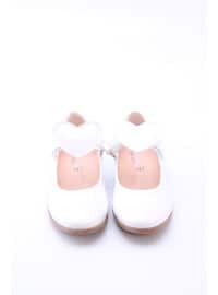  White Kids Casual Shoes