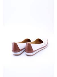 White - Flat Shoes