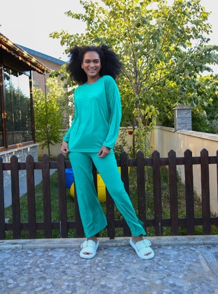 AKBENİZ Green Pyjama Set