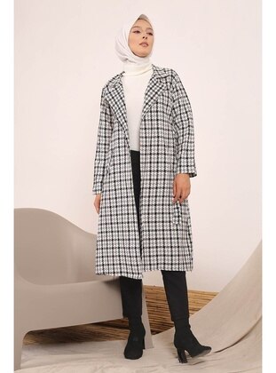 Black / White Women's Modest Double-Breasted Collar Plaid Patterned Hijab Cape Coat