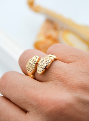Stoneage Gold Ring