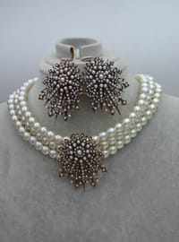 Choker Necklace And Earrings Set - White
