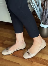  Cream Casual Shoes