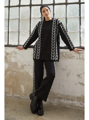 Amelda Patterned Knitwear Co-Ord Black
