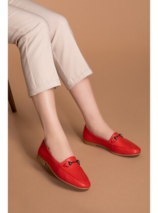 Gondol Red Flat Shoes