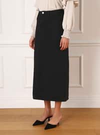 Denim Skirt With Natural Fabric Pocket Detail Black