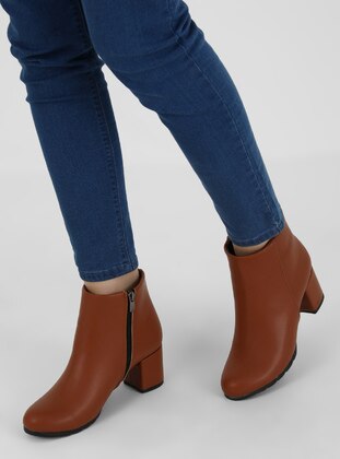 ROSSE Tan Boots