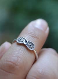  Silver tone Ring